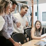 avis Asana : équipe qui organise ses projets en 2026